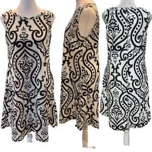 Black & White Damask Print Sleeveless Above the Knee Dress Size Medium